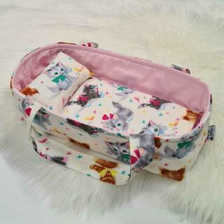 Dolls Carry Cot - Kittens with Pale Pink Lining